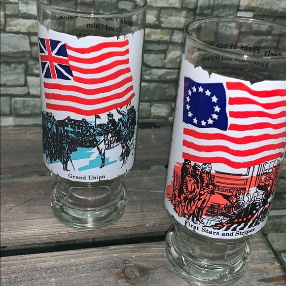 American history glasses set of 4 - Picture 3 of 5